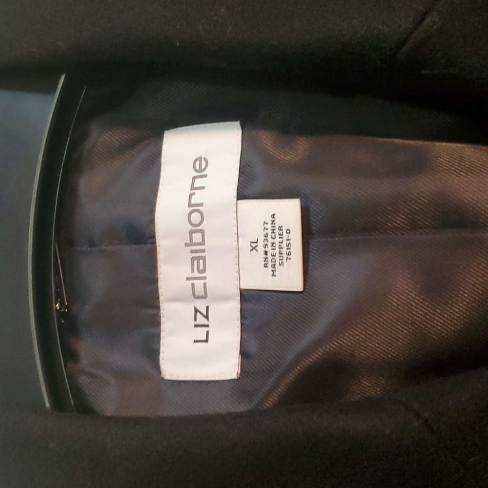 Winter overcoat - Picture 3 of 8